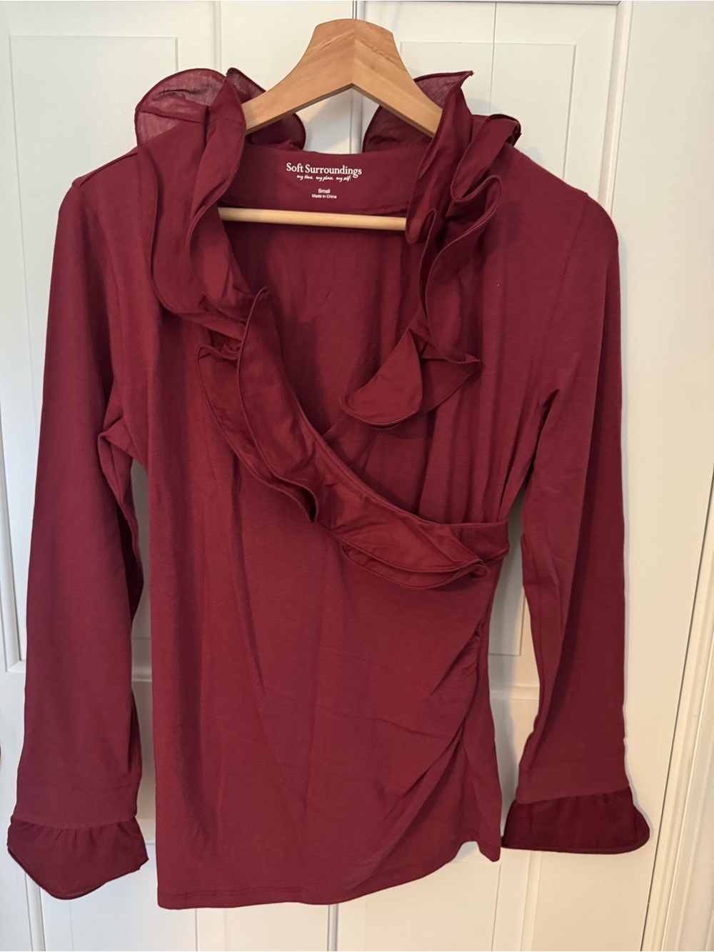 Soft Surroundings Burgundy Knit Ruffle Wrap-Front Long Sleeve Top Sz S